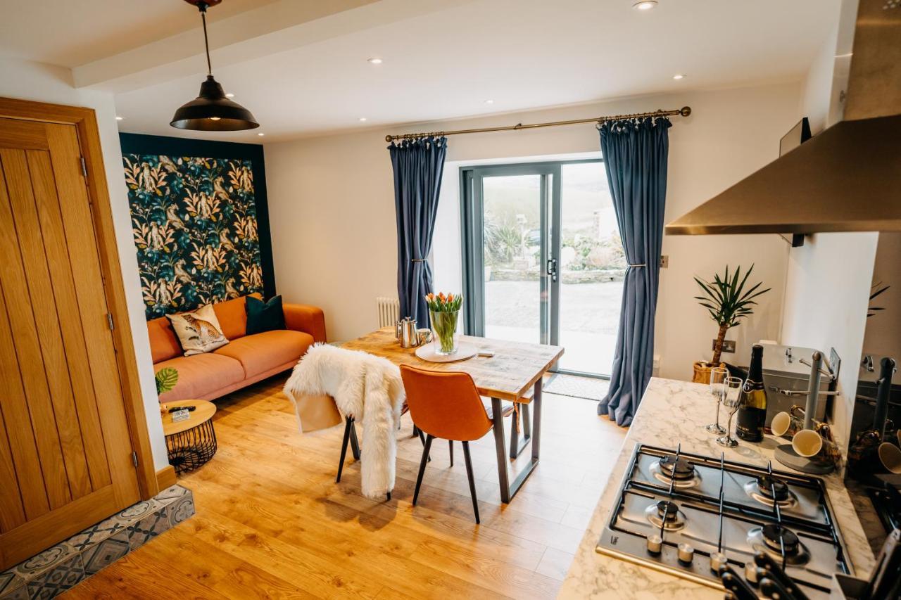 The Little Cottage By Truabode Holiday Lets & Short Lets Newquay - Parking, Wifi & Pet Friendly Brauneberg Eksteriør billede